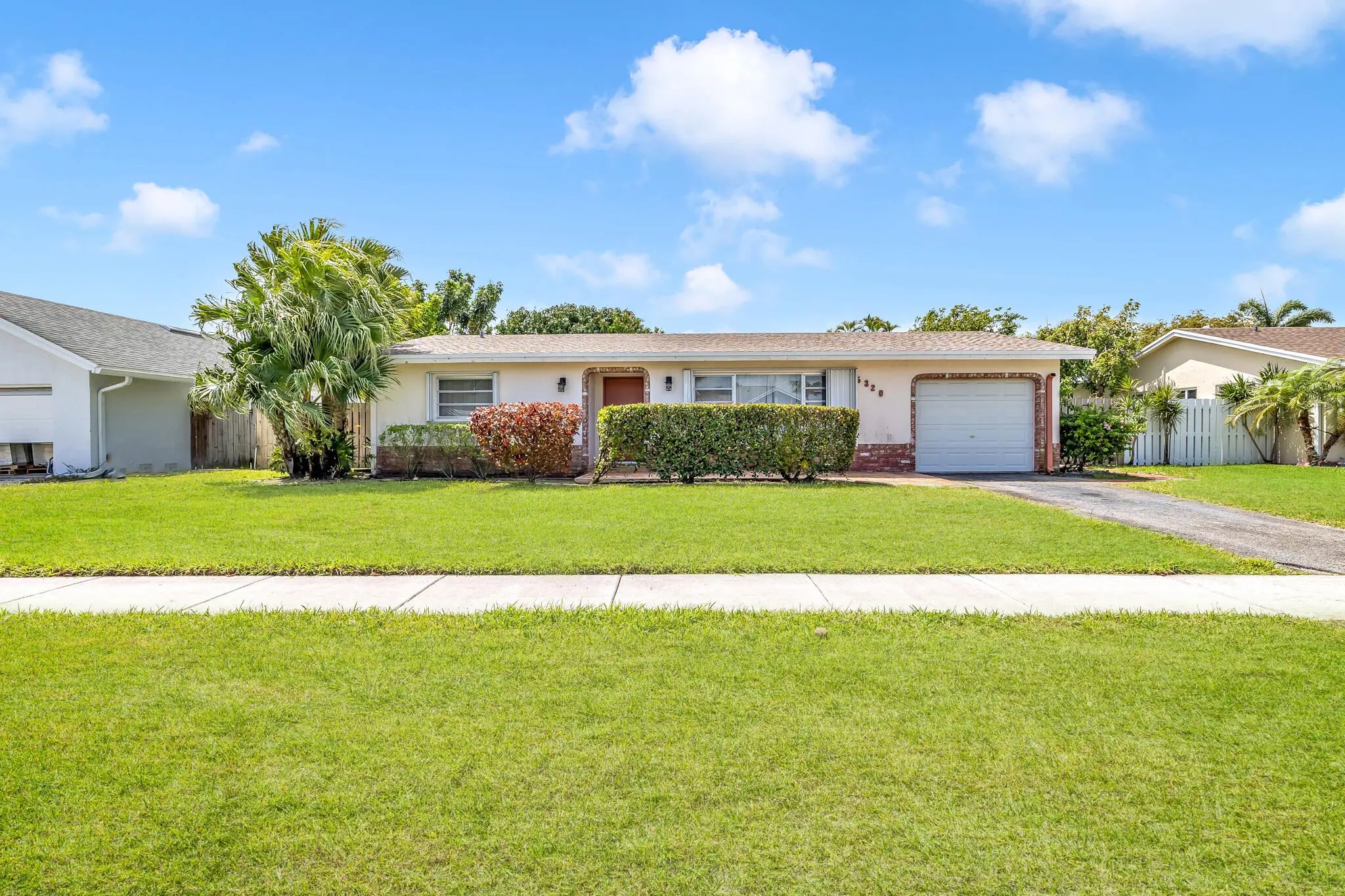 5320 Nw 31st Street, Margate