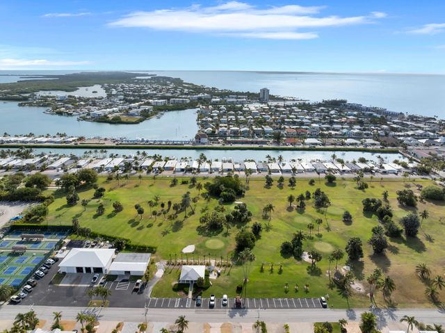 3 of 36 - 34 7th Street, Key Colony Beach, FL