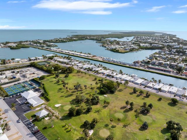 4 of 36 - 34 7th Street, Key Colony Beach, FL
