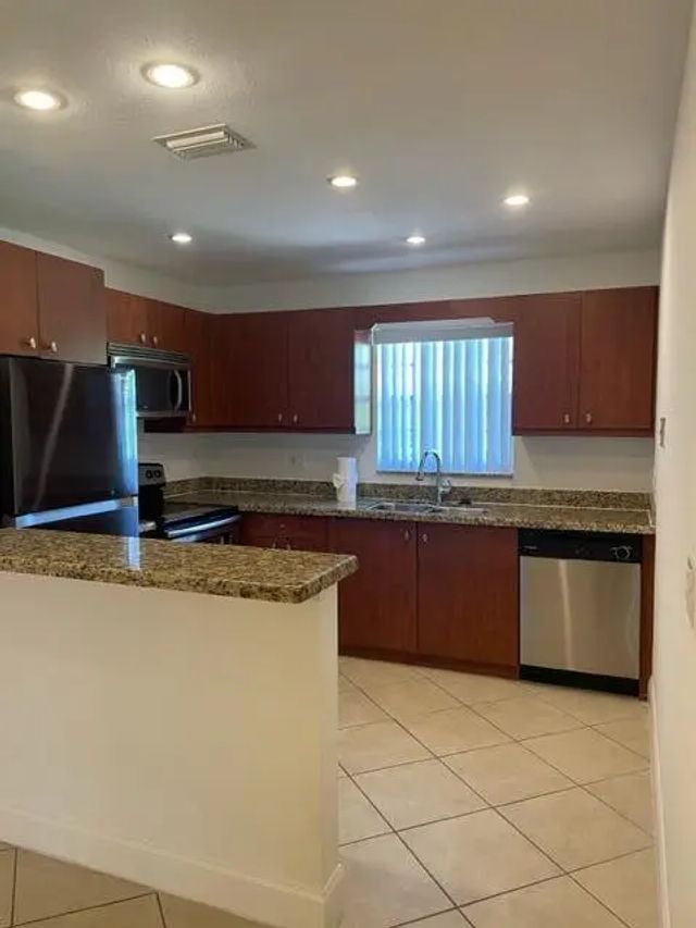 3 of 17 - 1971 Juno Road, North Palm Beach, FL
