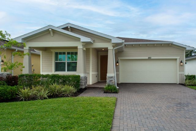 560 Veridian Circle Nw, Palm Bay