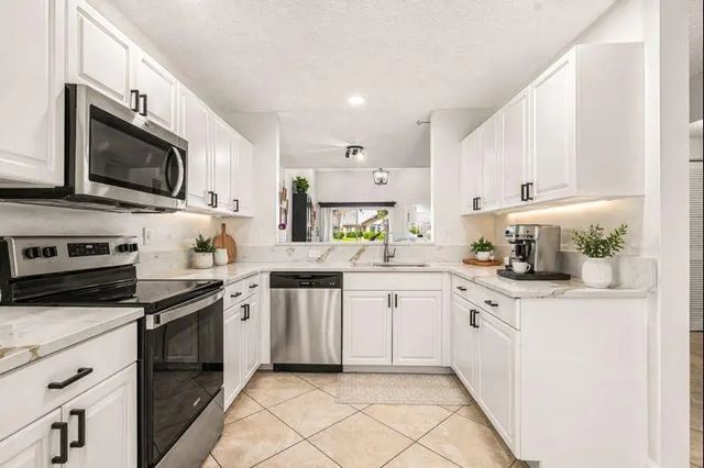 5 of 18 - 7375 Nw 61st Terrace #2-19, Parkland, FL