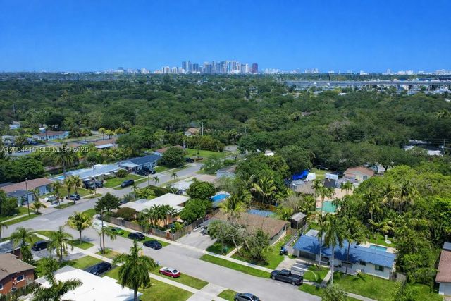 2048 Sw 27th Avenue, Fort Lauderdale