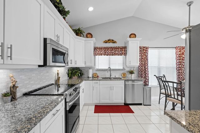 2 of 45 - 3327 Jog Park Drive #4022, Greenacres, FL
