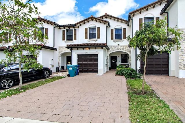 2 of 33 - 12766 Sw 229th Terrace, Miami, FL