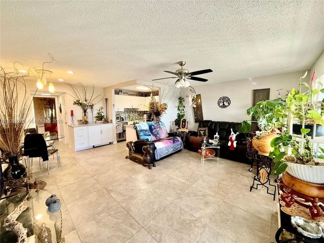 431 Chatham U #u, West Palm Beach