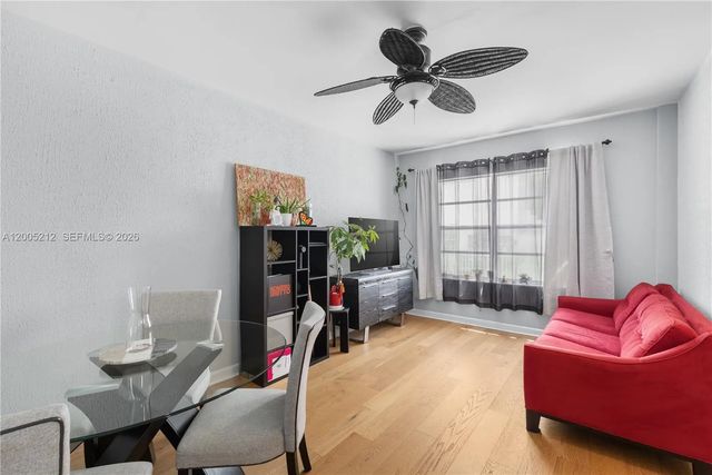 3 of 23 - 1200 Euclid Avenue #102, Miami Beach, FL
