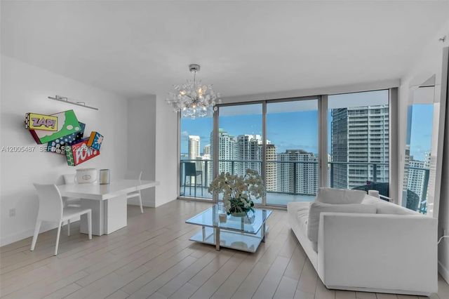 4 of 36 - 200 Biscayne Boulevard Way #3407, Miami, FL