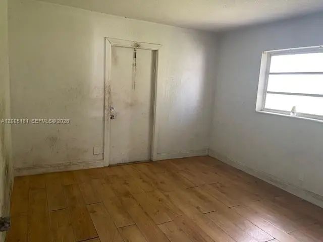 3 of 10 - 758 Sw 3rd Place, Dania Beach, FL