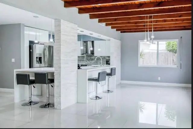 5 of 17 - 1905 N 45th Avenue, Hollywood, FL