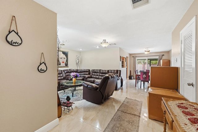 5 of 30 - 2350 Nw 60th Avenue, Sunrise, FL