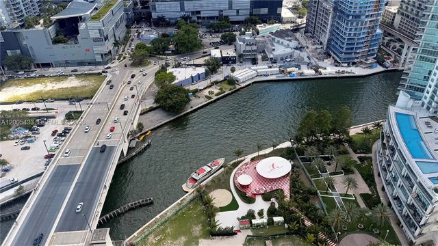 2 of 17 - 350 S Miami Avenue #3608, Miami, FL