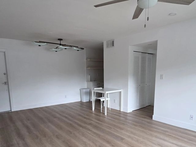 5 of 25 - 1001 Se 16th Street #7, Fort Lauderdale, FL