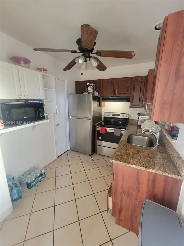 5 of 6 - 1490 Nw 43rd Avenue #308, Lauderhill, FL