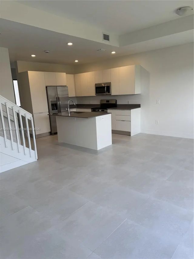 2 of 4 - 19051 Sw 344th Terrace, Homestead, FL