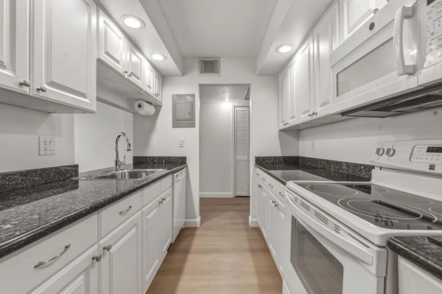 4 of 44 - 777 S Federal Highway #rp301, Pompano Beach, FL