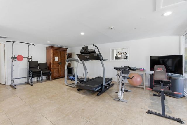 3 of 62 - 3581 S Ocean Boulevard #apt 4e, South Palm Beach, FL