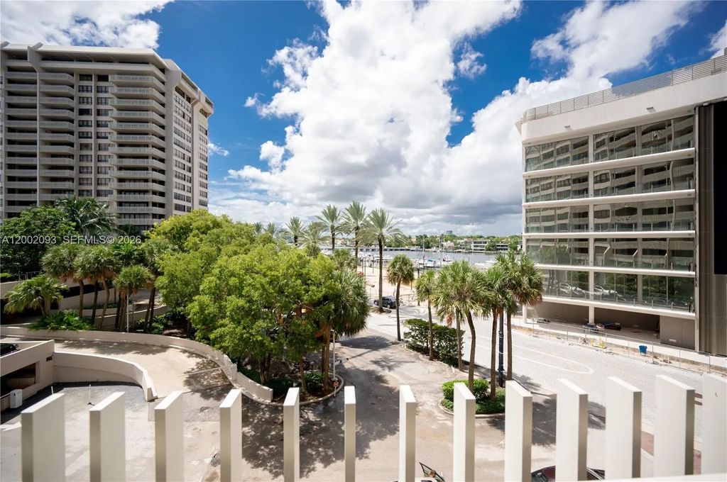 3 Grove Isle Drive #c308, Miami