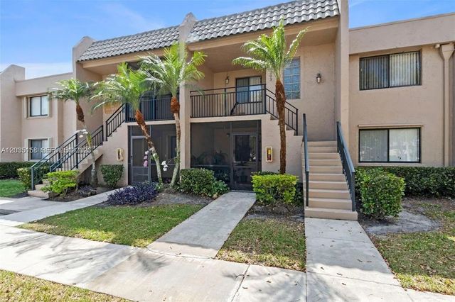 3 of 12 - 390 Racquet Club Road #202, Weston, FL