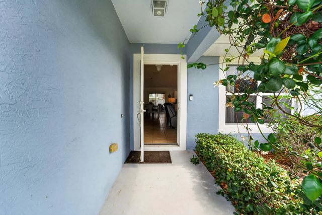 4 of 36 - 706 Osceola Avenue, Fort Pierce, FL