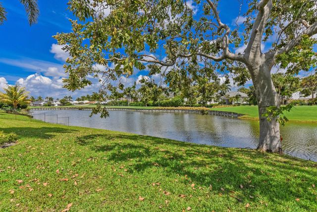 2 of 56 - 17974 Foxborough Lane, Boca Raton, FL