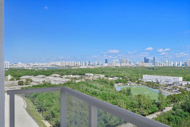 15051 Royal Oaks Lane #2106, North Miami