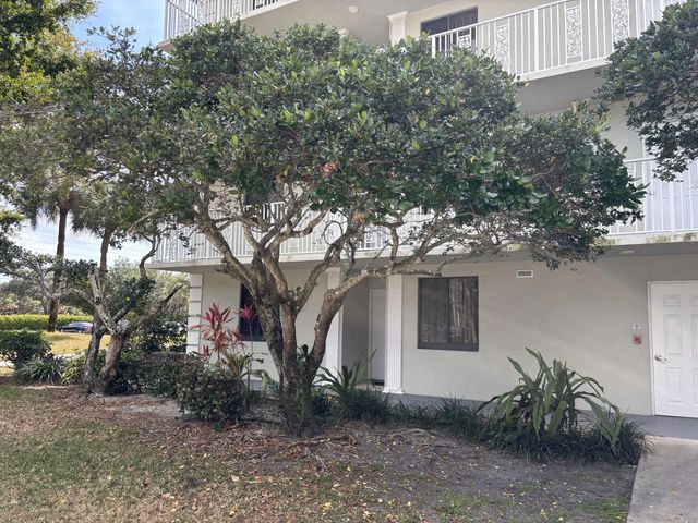 2 of 16 - 2561 Village Boulevard #101, West Palm Beach, FL