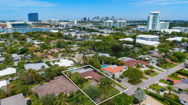 1817 Se 25 Avenue, Fort Lauderdale