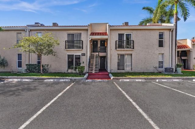 2 of 32 - 5314 Ne 6 Avenue #e20, Oakland Park, FL