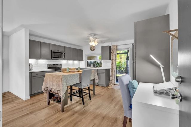 4 of 32 - 5314 Ne 6 Avenue #e20, Oakland Park, FL