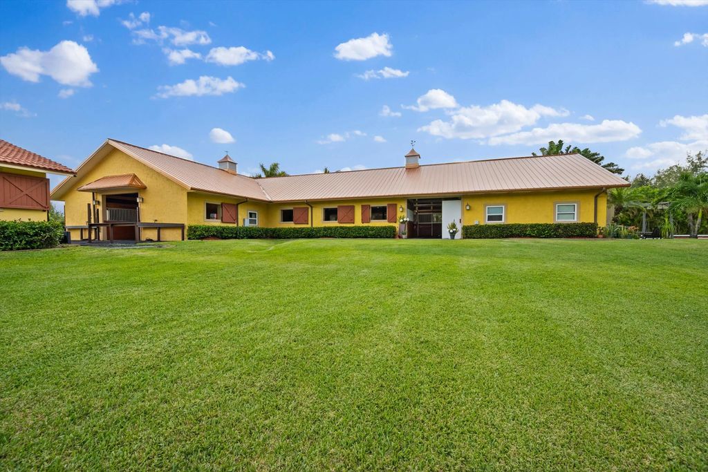 11861 Hawk Hollow, Wellington