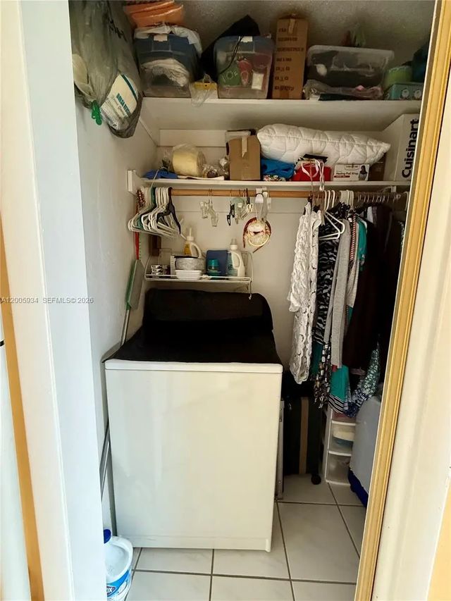 5 of 13 - 11 Ne 204th Street #23, Miami Gardens, FL