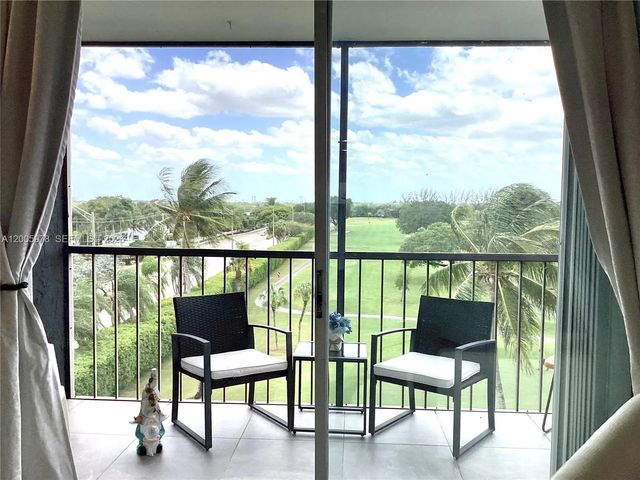 8900 Washington Boulevard #ph2a, Pembroke Pines