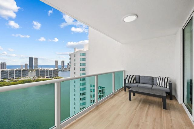 4 of 34 - 3301 Ne 183rd Street #2906, Aventura, FL
