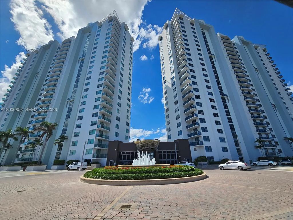 2681 N Flamingo Road #1805s, Sunrise