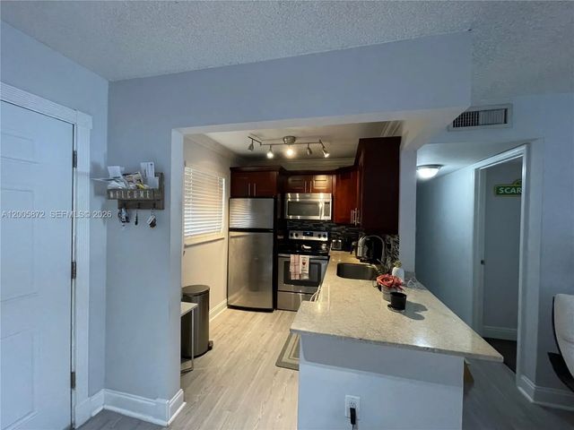 4 of 25 - 8500 Sw 109th Avenue #6-229, Miami, FL