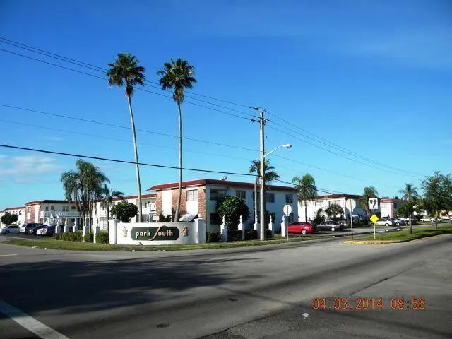 1300 Nw 43rd Terrace #201, Lauderhill