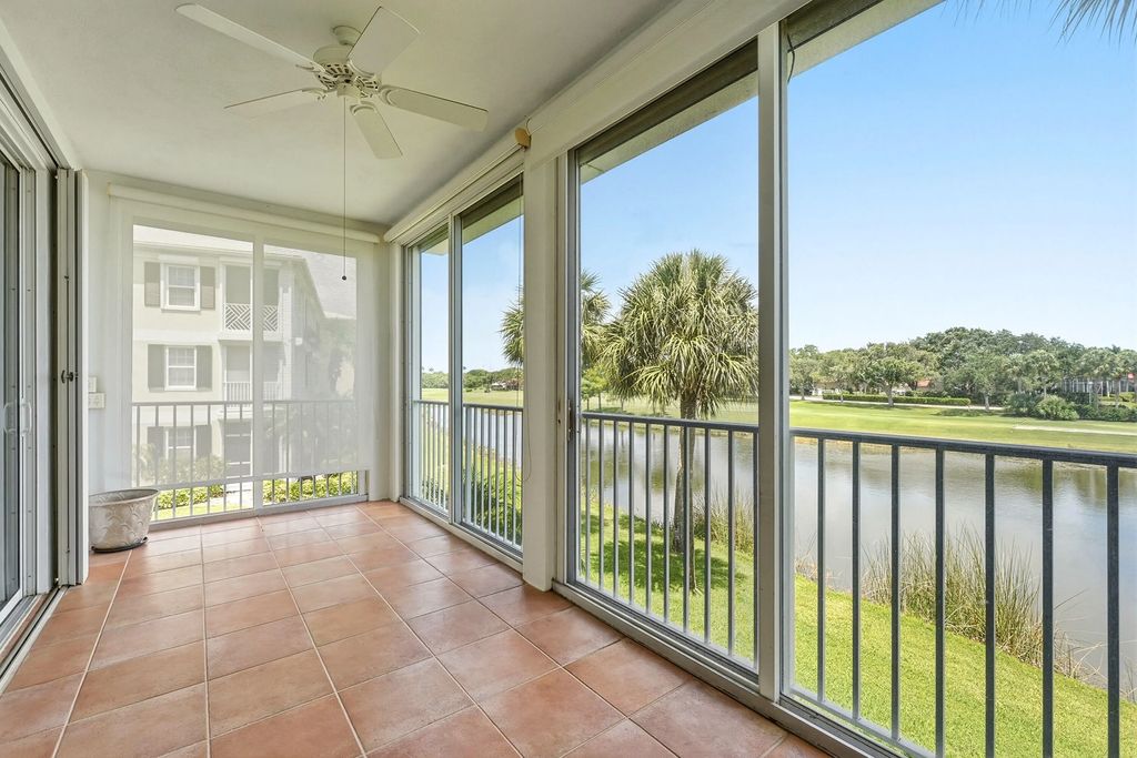 4775 S Harbor Drive #201, Vero Beach