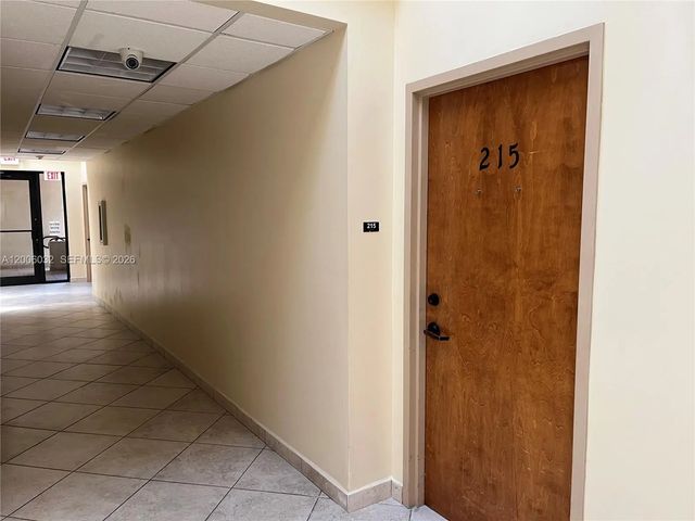5455 Sw 8 Street #215, Miami