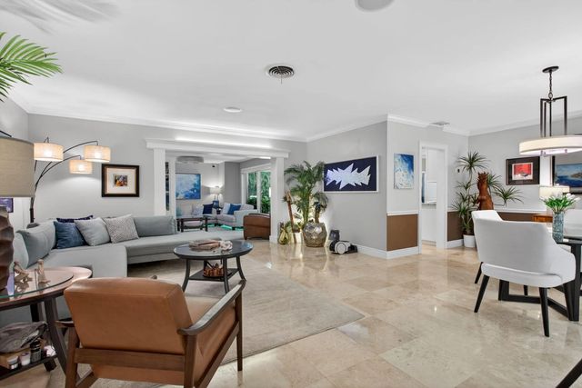 4 of 64 - 2812 Nw 12th Avenue, Wilton Manors, FL