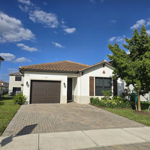 5615 Carrara Drive, Ave Maria
