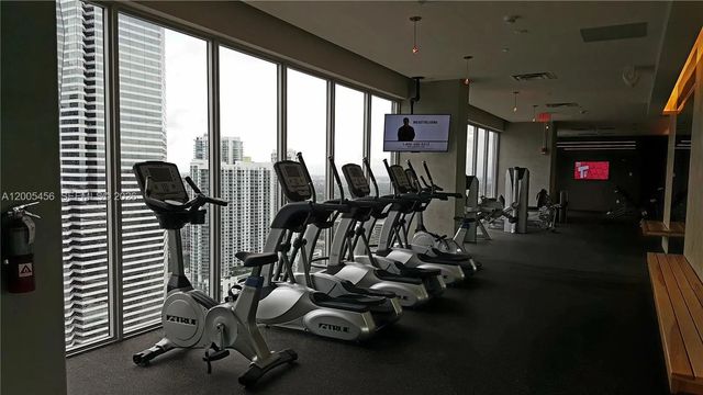 2 of 13 - 151 Se 1st Street #1609, Miami, FL