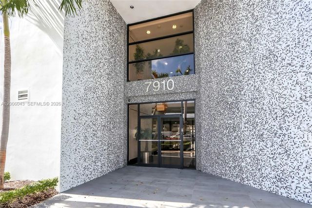 4 of 18 - 7910 Nw 25th Street #207, Doral, FL