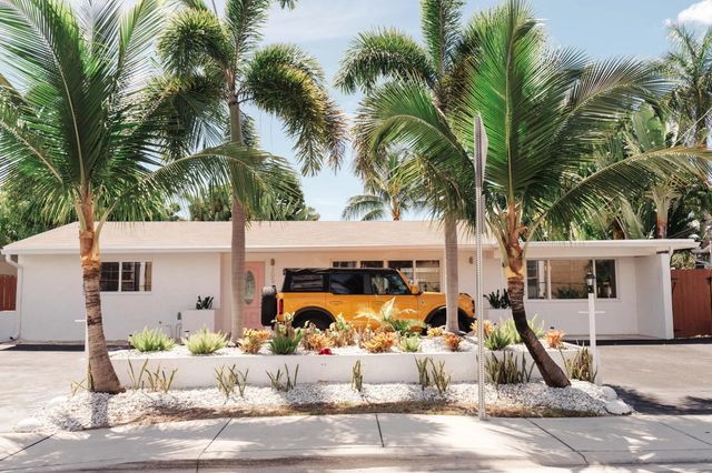 3 of 41 - 3057 Ne 16th Avenue, Oakland Park, FL