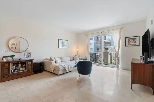 3 of 30 - 2650 Sw 37th Avenue #406, Miami, FL