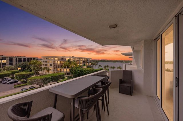 3 of 62 - 2773 S Ocean Boulevard #5140, Palm Beach, FL