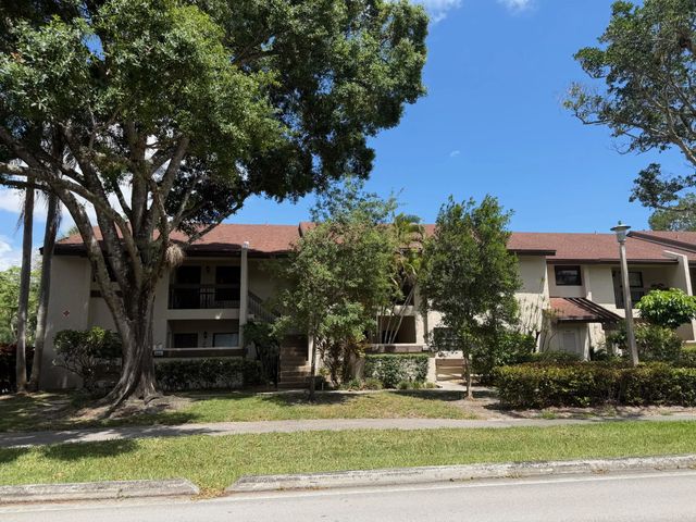 2664 Nw 42nd Avenue, Coconut Creek