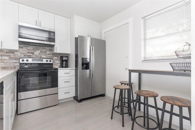 4 of 37 - 3600 Ne 170th Street #308, North Miami Beach, FL