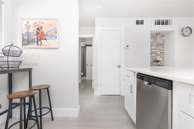 5 of 37 - 3600 Ne 170th Street #308, North Miami Beach, FL