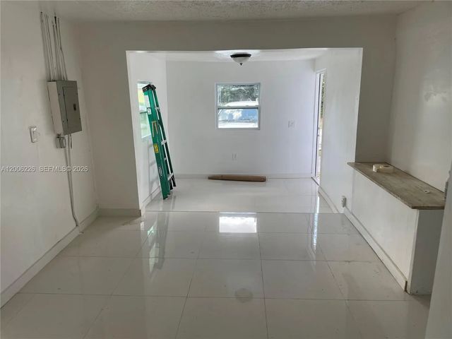 5 of 6 - N/A, Miami, FL